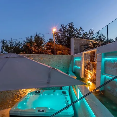 Mila Villa Solin