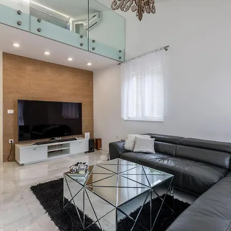 Villa Mila *
